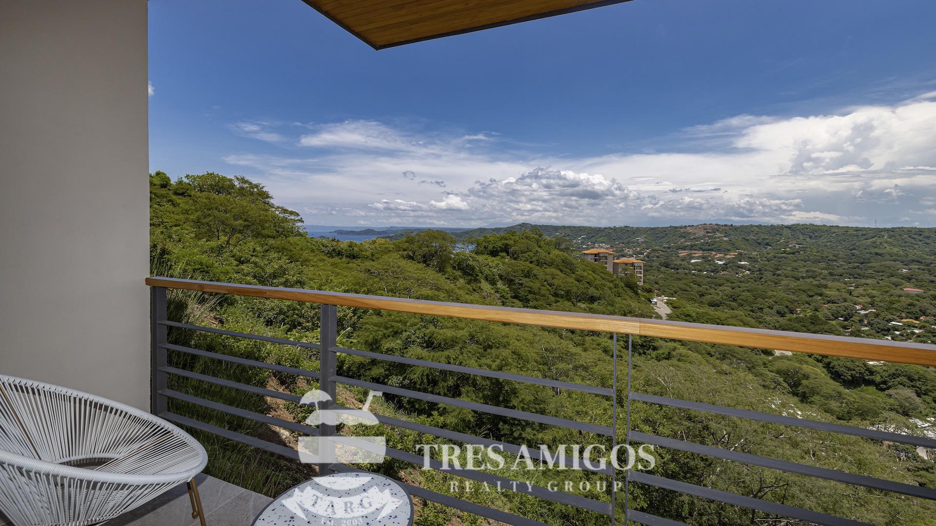 Casa Barranco Coco Bay Estates Lot 84 Playas del Coco Properties